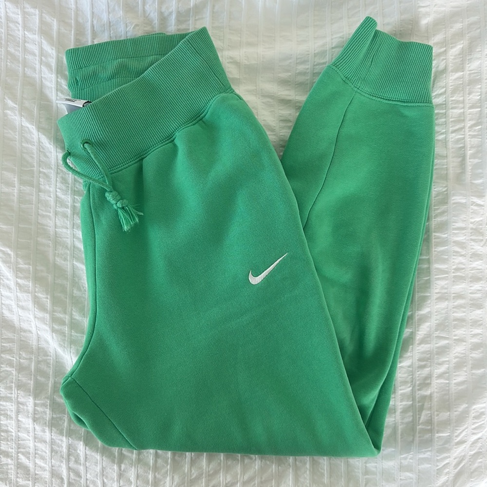 Nike Phoenix Fleece High-Waisted Joggers